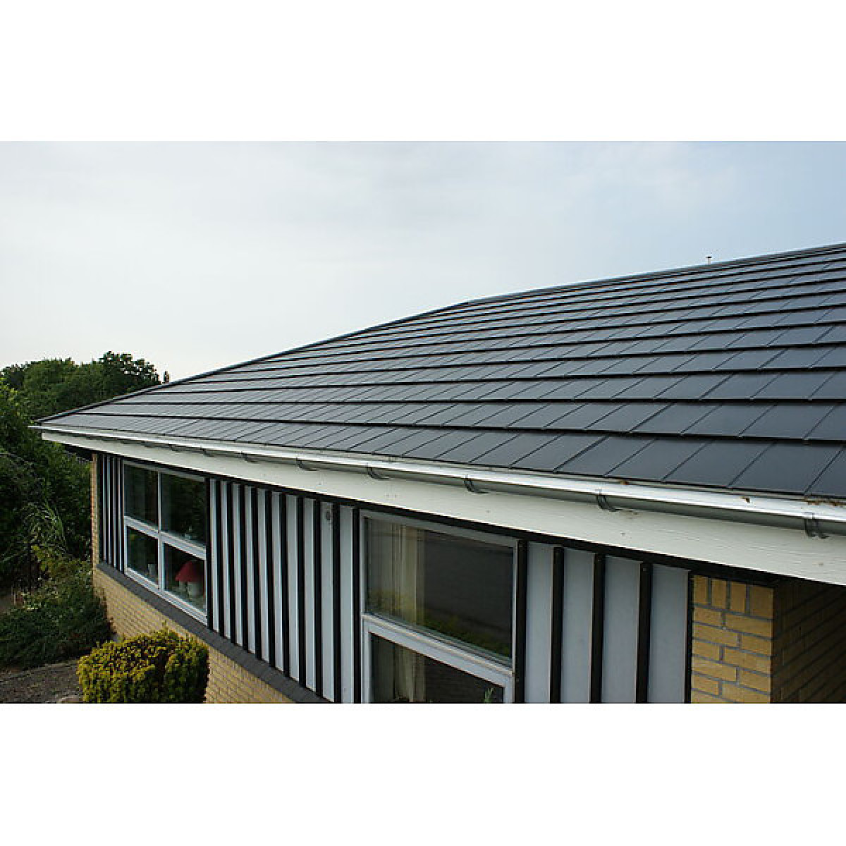 Композитна черепиця Metrotile I-Panel Матово-чорний